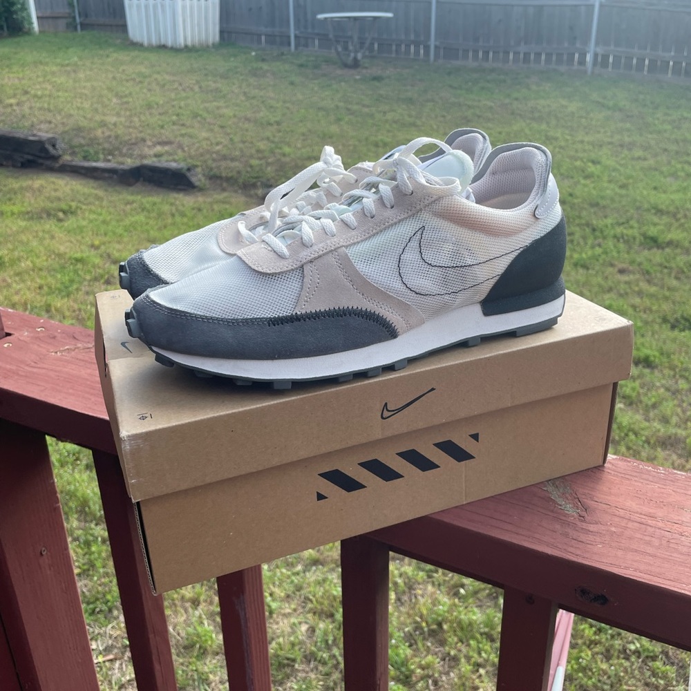 Nike men’s D-break-type ‘light orewood black’